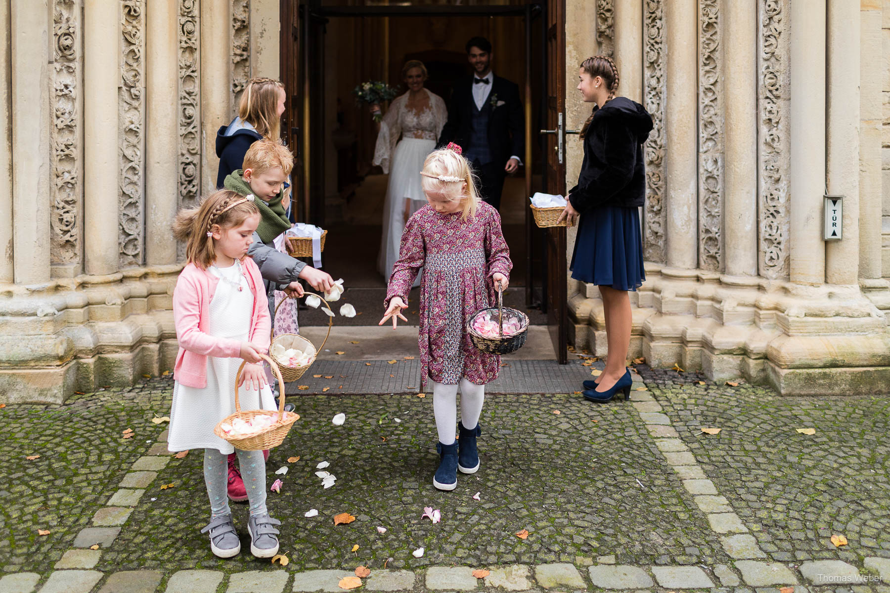 Kirchliche Trauung im Münsterland mit Taufe, Hochzeitsfotograf Thomas Weber