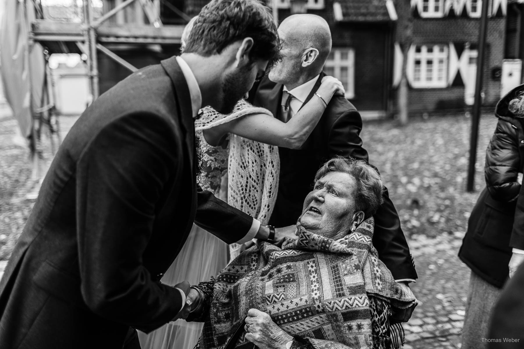 Kirchliche Trauung im Münsterland mit Taufe, Hochzeitsfotograf Thomas Weber